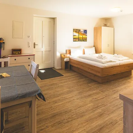 Zur Alten Inselkirche Apartament